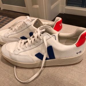 Veja Sneakers